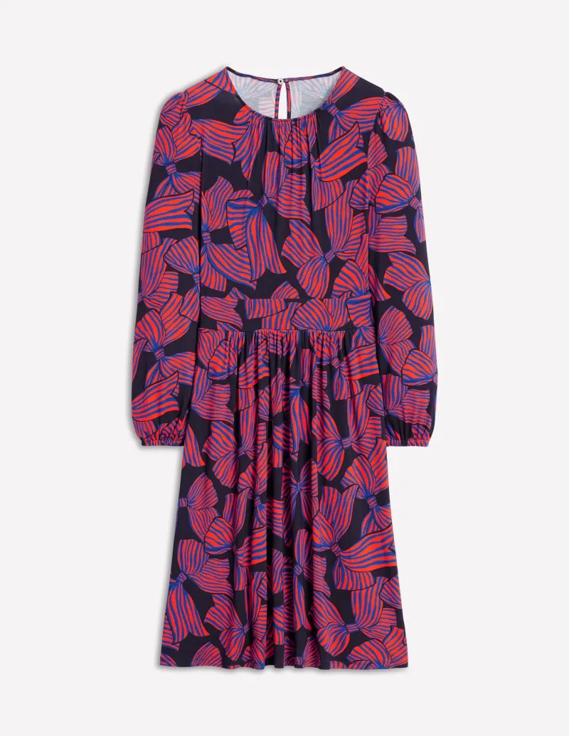 Kleider & Jumpsuits | Knielang | Boden Alexandra Blouson-Jerseykleid-Französisches Marineblau, Großflächiges Schleifenmuster FranzösischesMarineblau,GroßflächigesSchleifenmuster