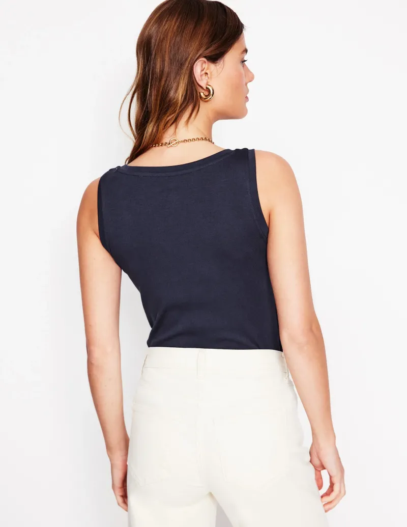 T-shirts & Tops | Oberteile | Boden Basic-Top mit tiefem Rundhalsausschnitt- Marineblaue