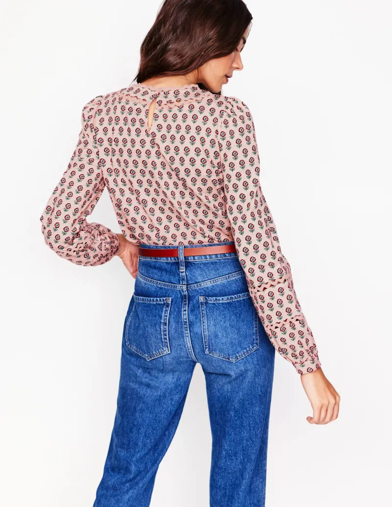 T-shirts & Tops | Oberteile | Boden Daisy Langärmeliges Oberteil-Milchshake, Kamelienstempel Milchshake,Kamelienstempel