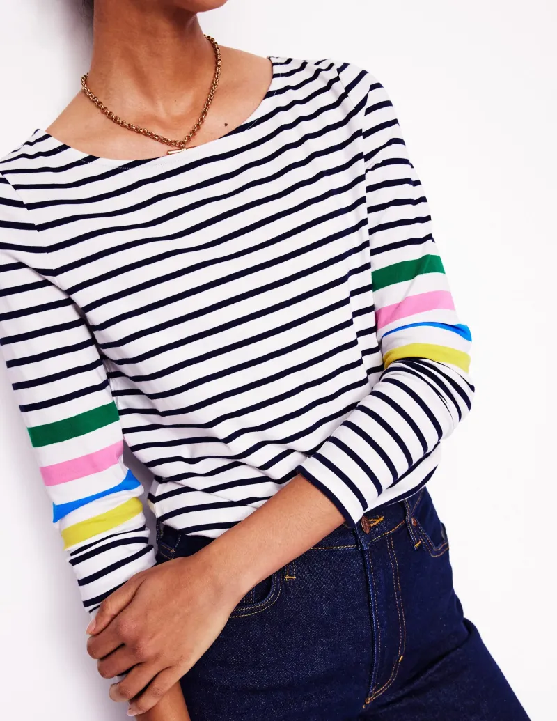 Oberteile | T-shirts & Tops | Boden Ella Breton-Shirt mit langen Ärmeln-Naturweiß Bunt Platzierung auf den Ärmeln NaturweißBuntPlatzierungaufdenÄrmeln