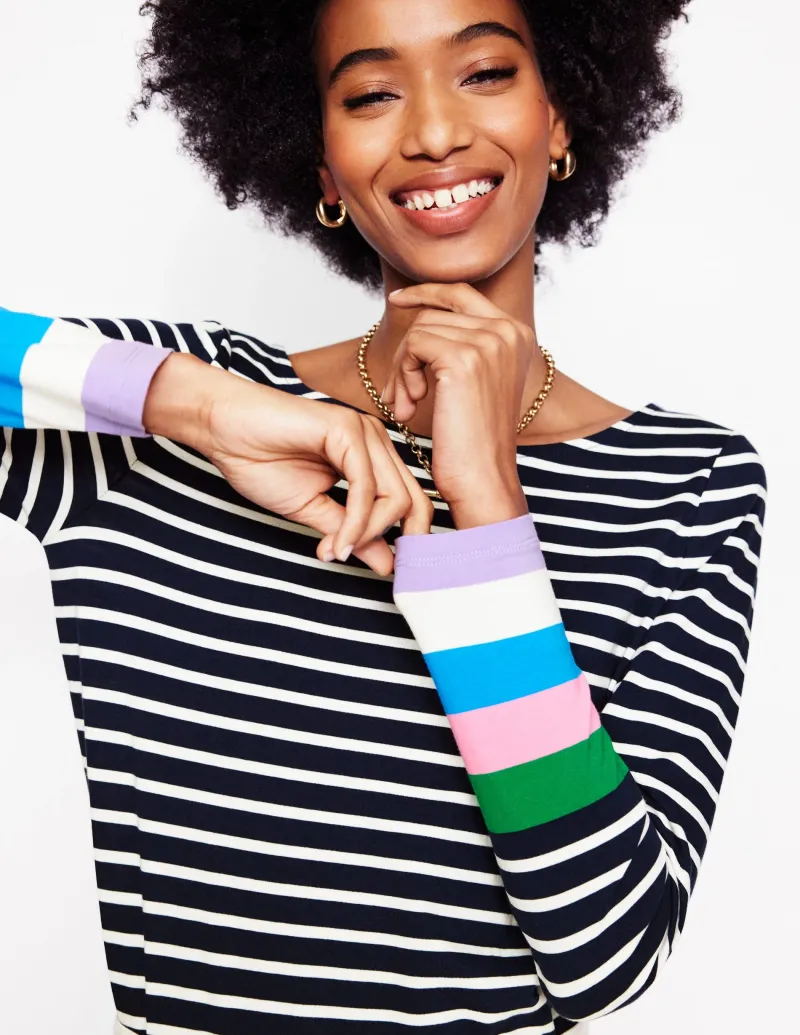 Oberteile | T-shirts & Tops | Boden Ella Breton-Shirt mit langen Ärmeln-Navy, Bunte Bündchen Navy,BunteBündchen