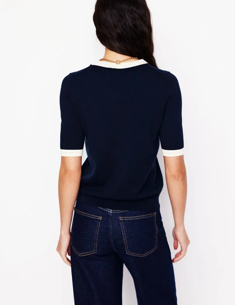 Nachtwäsche & Schlafanzüge | Pullover & Strickjacken | Boden Emilia Baumwoll-T-Shirt mit Rundhalsausschnitt-Marineblau, Warmes Naturweiß Marineblau,WarmesNaturweiß