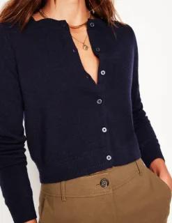 Pullover & Strickjacken | Boden Eva Verkürzte Strickjacke aus Kaschmir- Marineblau