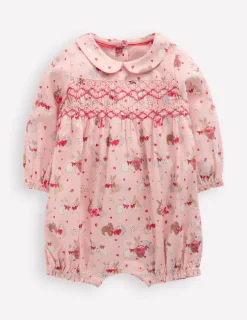 Strampler & Spielanzüge | Boden Gesmokter Strampler-Rosa Liebeshasen