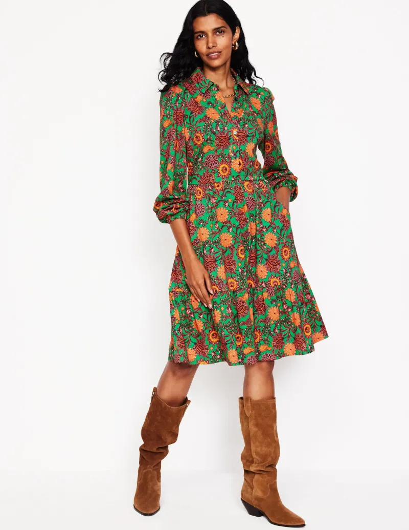Kleider & Jumpsuits | Kleider In Petite | Boden Jemima Gestuftes Jerseykleid-Sattes Smaragdgrün, dekorative Knospe SattesSmaragdgrün,dekorativeKnospe