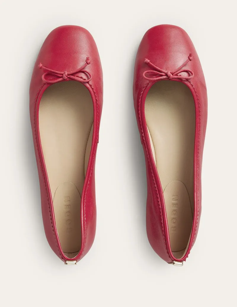Flache Schuhe | Boden Kitty Ballerinas mit flexibler Sohle- Briefkastenrot