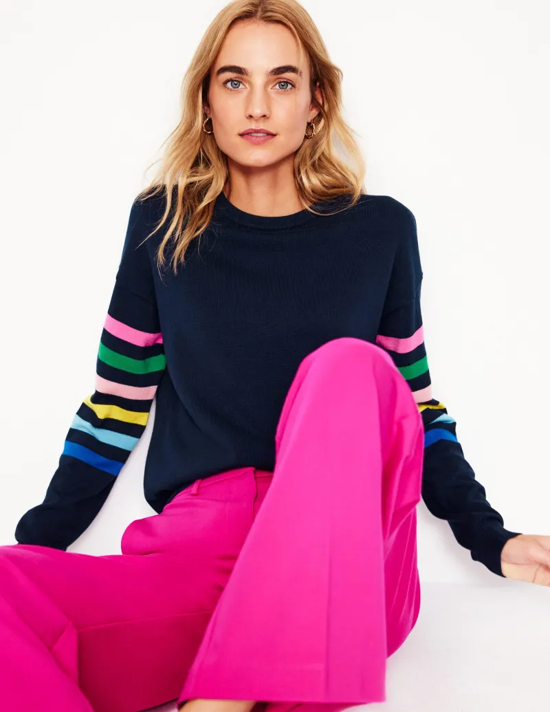 Pullover & Strickjacken | Boden Lara Lockerer Baumwollpullover-Marineblau Regenbogenstreifen an den Ärmeln MarineblauRegenbogenstreifenandenÄrmeln