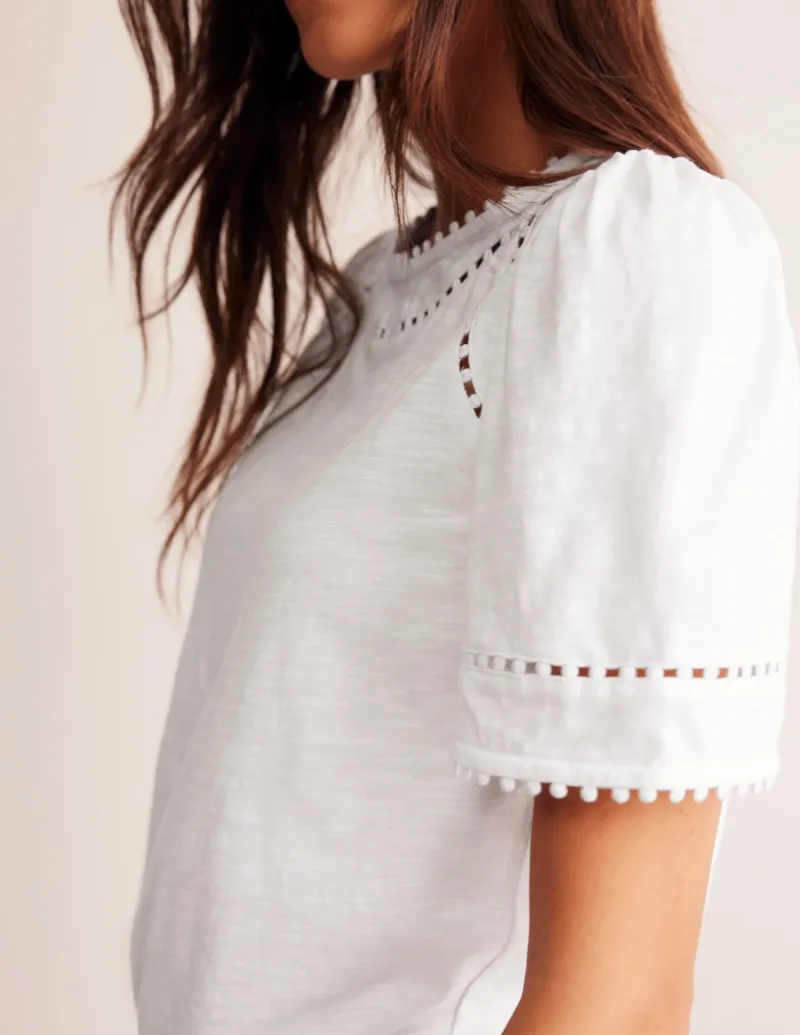 T-shirts & Tops | Oberteile | Boden Mila Oberteil mit Bommeln- Weiß