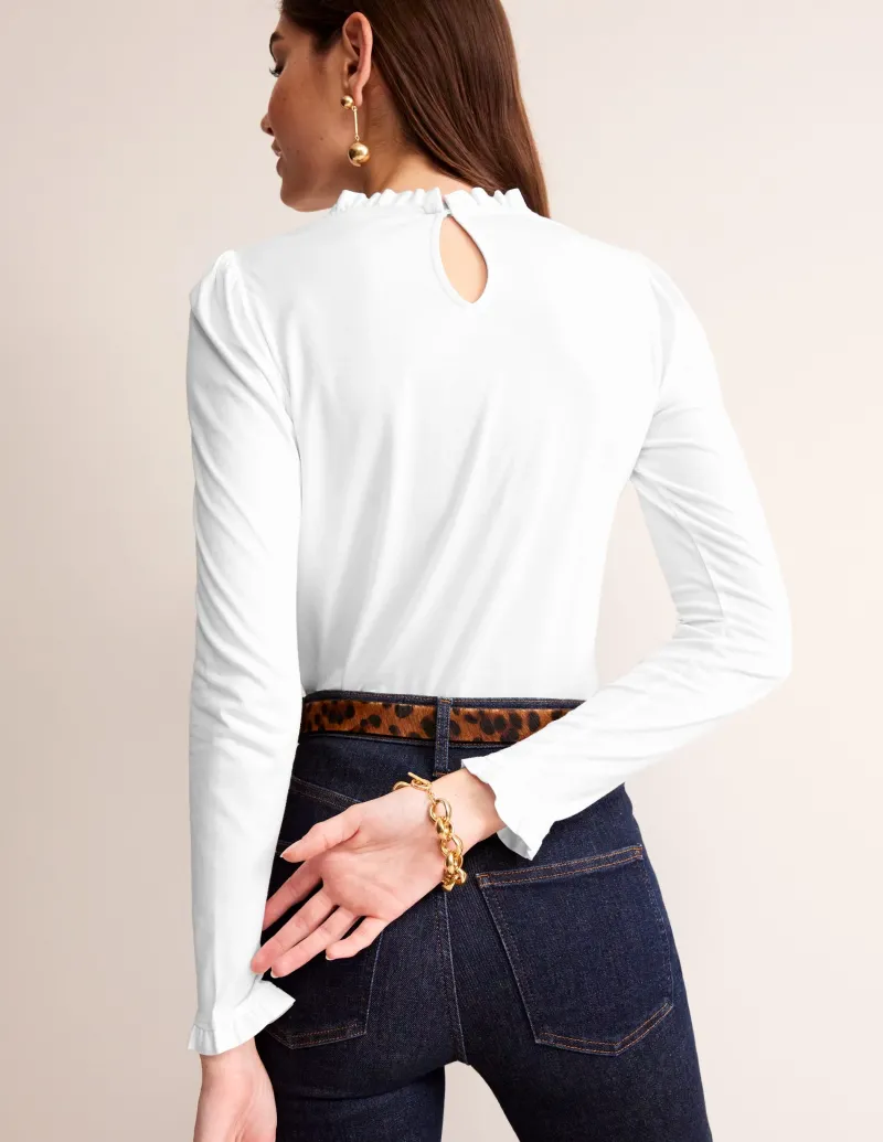 Oberteile | T-shirts & Tops | Boden Superweiches Oberteil mit Rüschendetail- Weiß