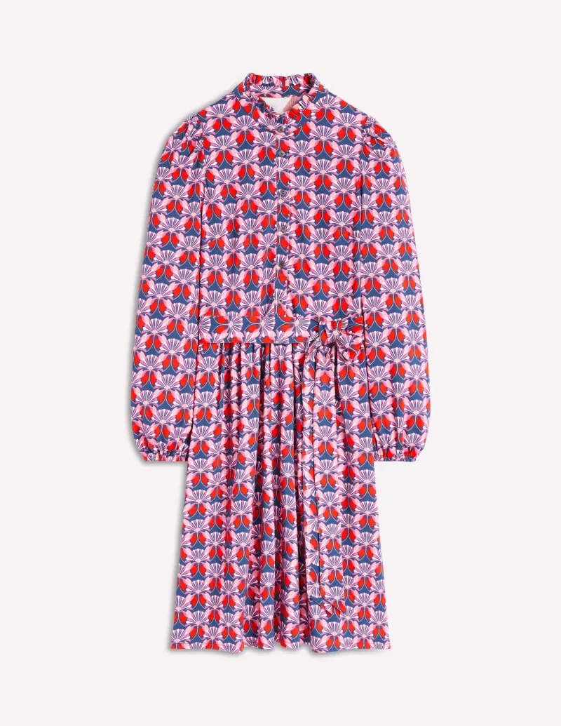 Kleider & Jumpsuits | Knielang | Boden Willow Kurzes Hemdblusenkleid mit Rüschen-Mohnrot, Geometrisches Gänseblümchenmuster Mohnrot,GeometrischesGänseblümchenmuster